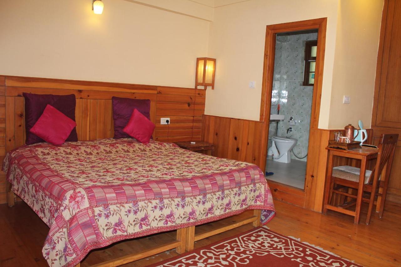Pema Thang Hotel Kangra Exterior photo