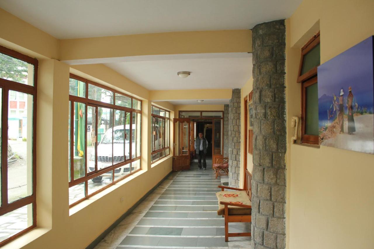 Pema Thang Hotel Kangra Exterior photo