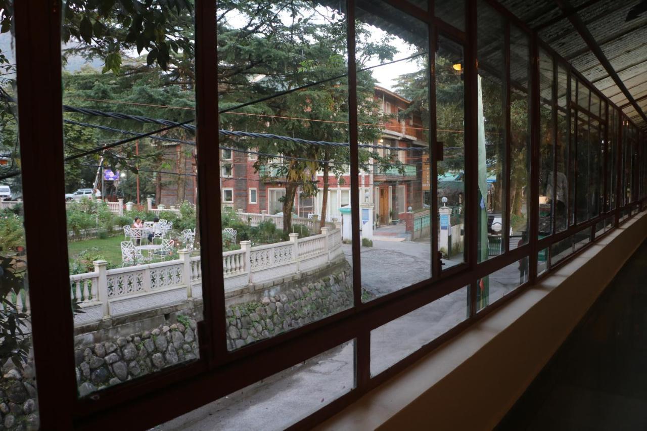 Pema Thang Hotel Kangra Exterior photo